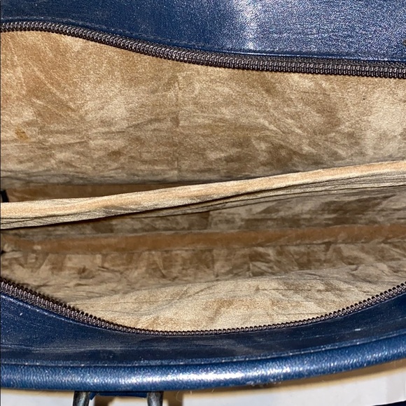 🍭HOST PICK🍭Vintage Aztec print laptop case - Picture 3 of 5